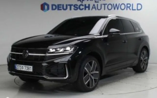 투아렉 3세대 3.0 TDI R라인
